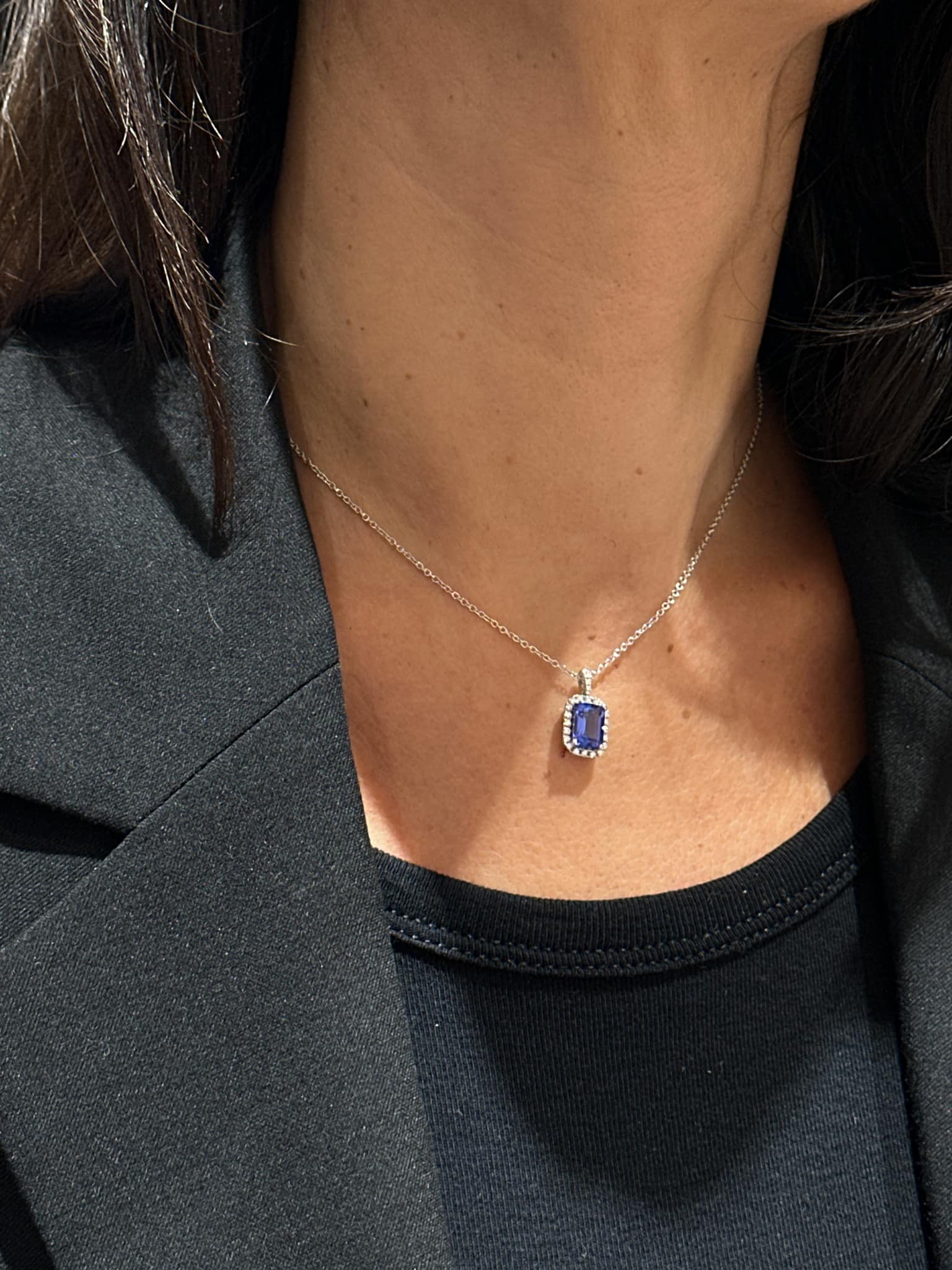 Pendente da donna in oro con tanzanite e diamanti - Davite e Delucchi - Simmi Gioiellerie - Collane